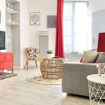Paris - Lumineux Equipe • 2 Pers • Centre • Tram A Pied Appartement *