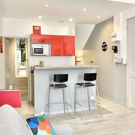 Paris - Lumineux Equipe • 2 Pers • Centre • Tram A Pied Appartement *